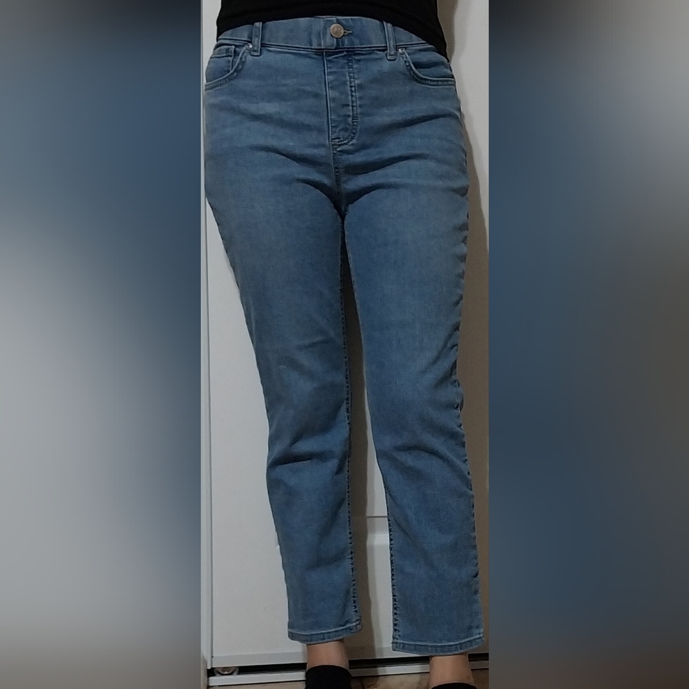 Lee women's high rise slim fit jeans size 6M